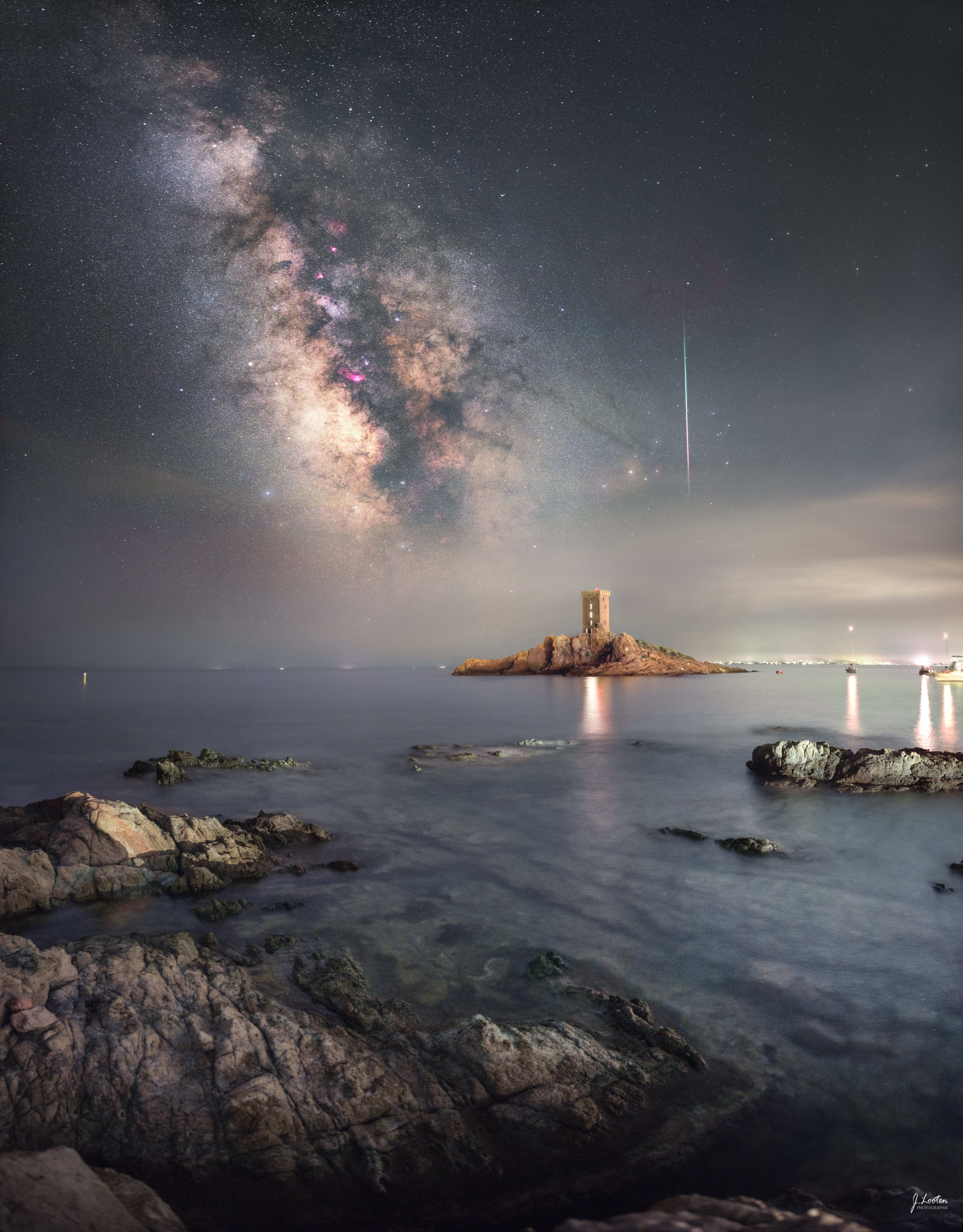 Meteor and Milky Way over the Mediterranean