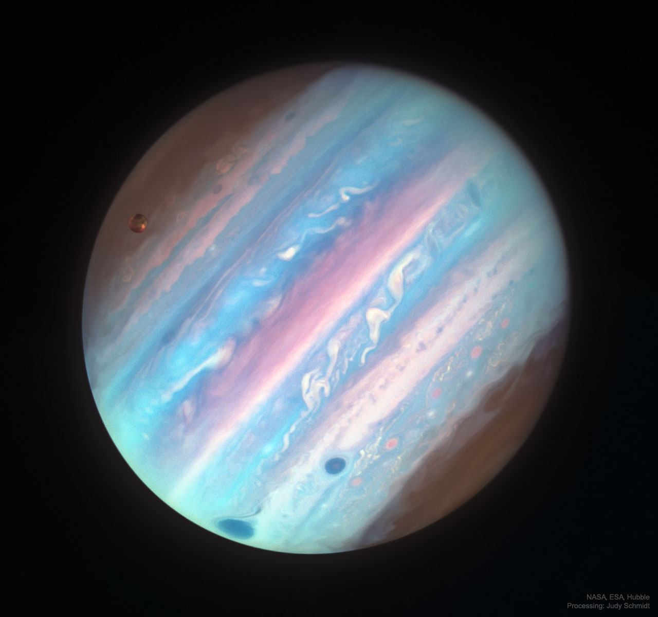 APOD: 2025 November 11 � Jupiter in Ultraviolet from Hubble