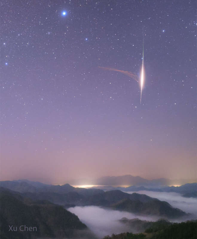 APOD: 2026 January 12 � Meteor Dust