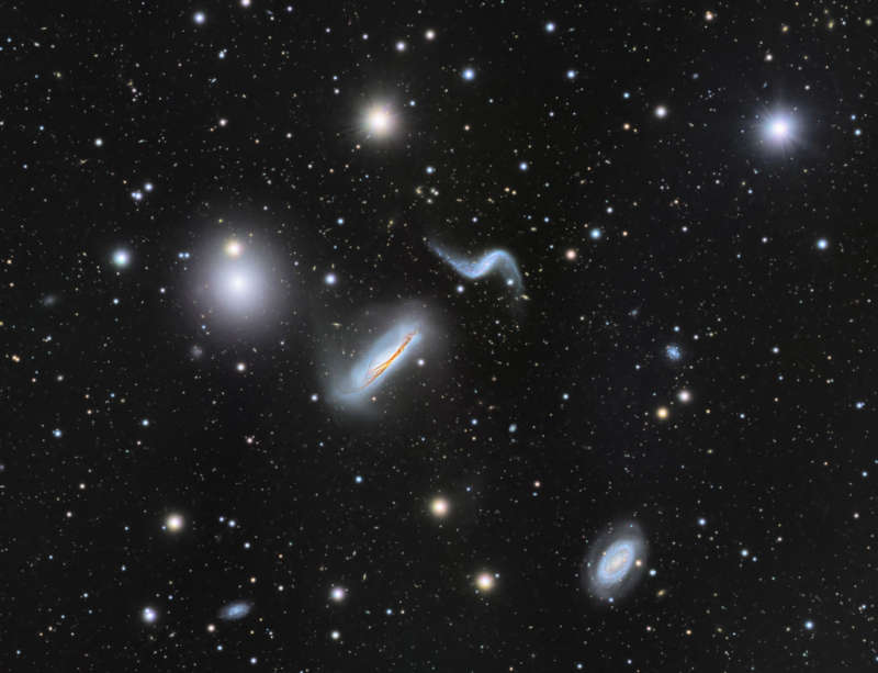 APOD: 2026 March 27 Á Hickson 44 in Leo