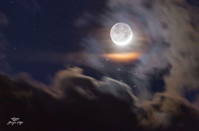 APOD: 2026 April 24 � Young Moon and Sister Stars