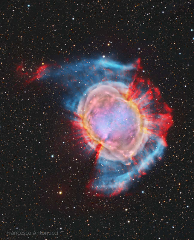 M27: туманность Гантель