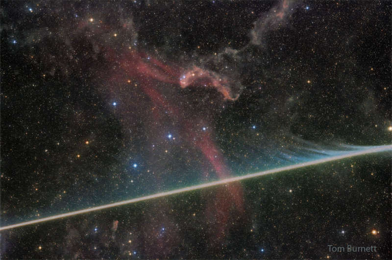 APOD: 2026 August 3 � Vaporizing Meteor Photobombs the Lacerta Nebula