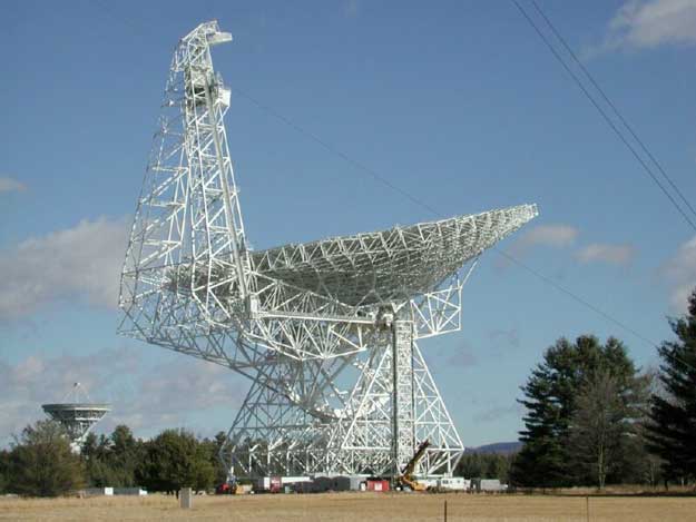 100-metrovyi radioteleskop v Grin-Benk