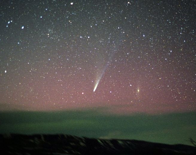 Комета Икея-Жанга над Колорадо