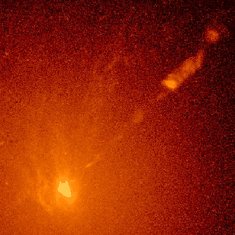 Est' li v centre galaktiki M87 chernaya dyra?