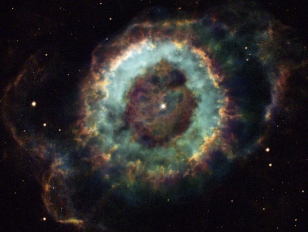 NGC 6369: туманность Маленькое Привидение