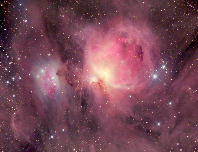 M42:  gazopylevaya struktura tumannosti Oriona