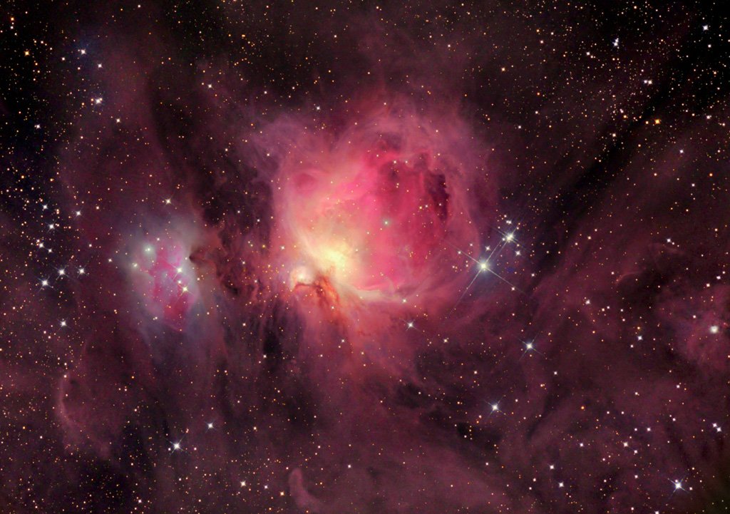 M42:  gazopylevaya struktura tumannosti Oriona
