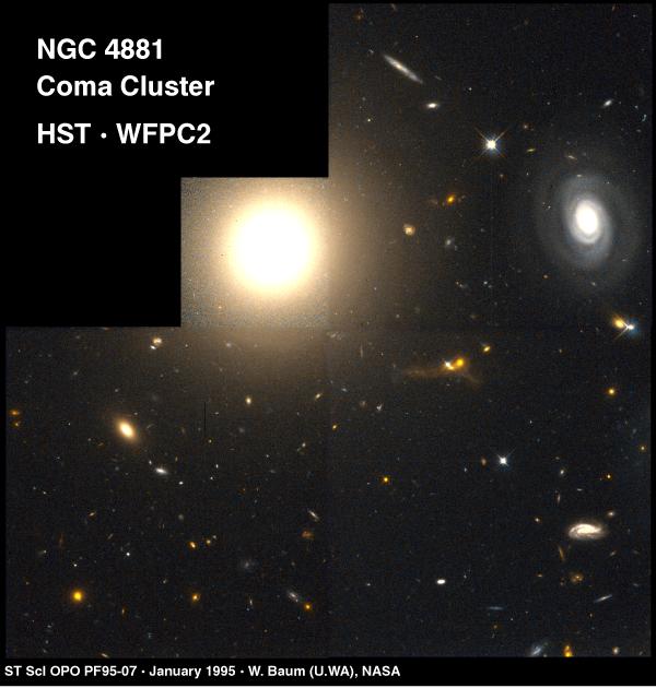 Ellipticheskaya galaktika NGC 4881 v skoplenii Koma
