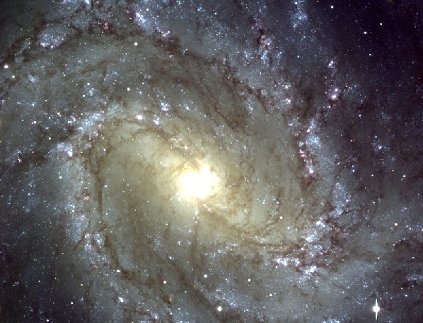 M83: galaktika Yuzhnoe Bulavochnoe koleso v teleskope VLT