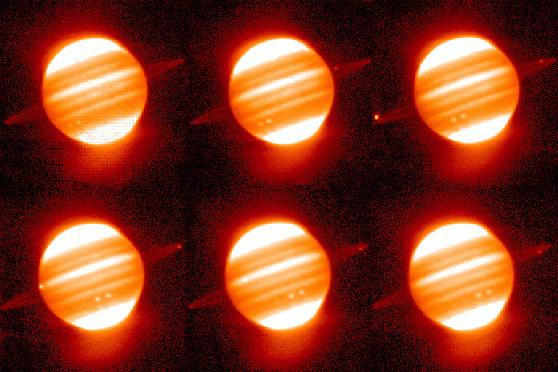Красные кольца вокруг Юпитера