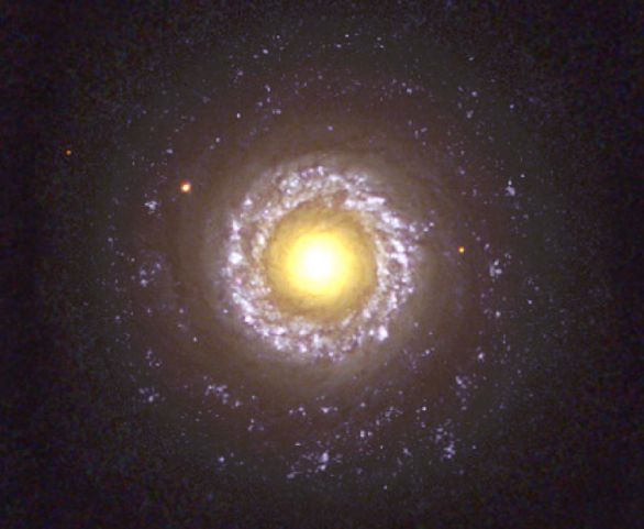 Спиральная галактика NGC 7742