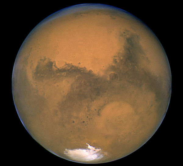 Марс крупным планом в Космическом телескопе Хаббла