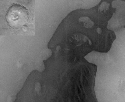 Марсианский кратер и высохшее озеро