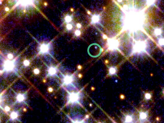 Fragment sharovogo skopleniya M4 s belym karlikom okolo pul'sara PSR B1620-26