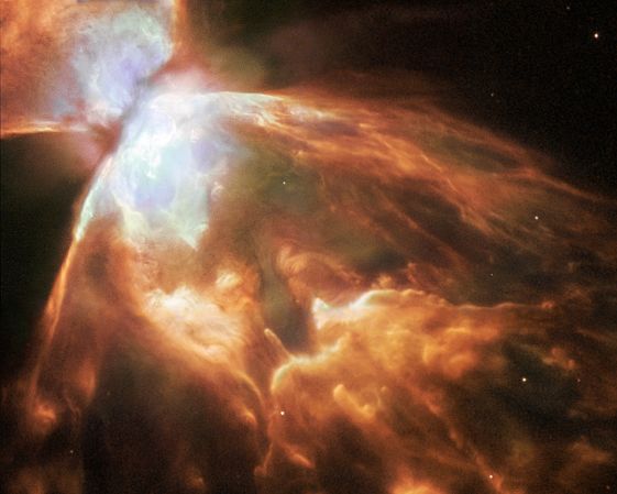 NGC 6302: большая, яркая туманность Жук