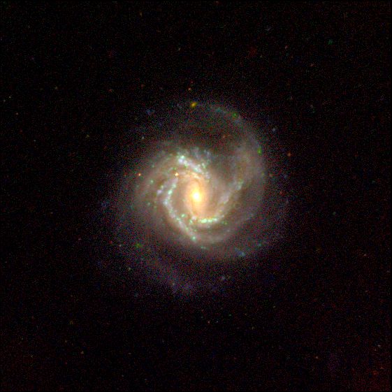 M61: spiral'naya galaktika v skoplenii Virgo