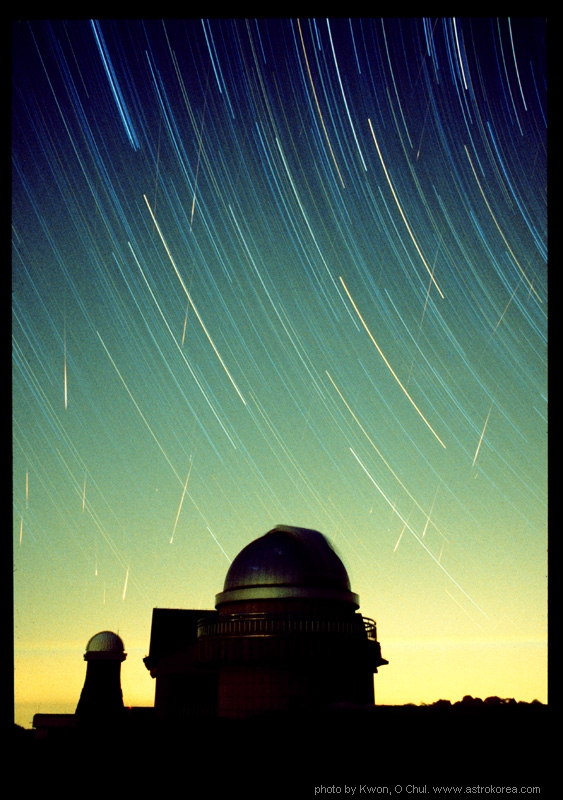 Leonids Over Korean Observatory