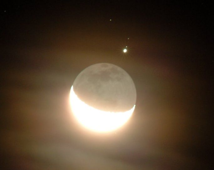 Jupiter and the Moon s Shadowed Horizon