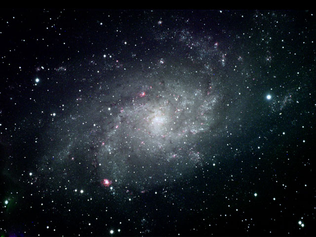 Близкая спиральная галактика M33