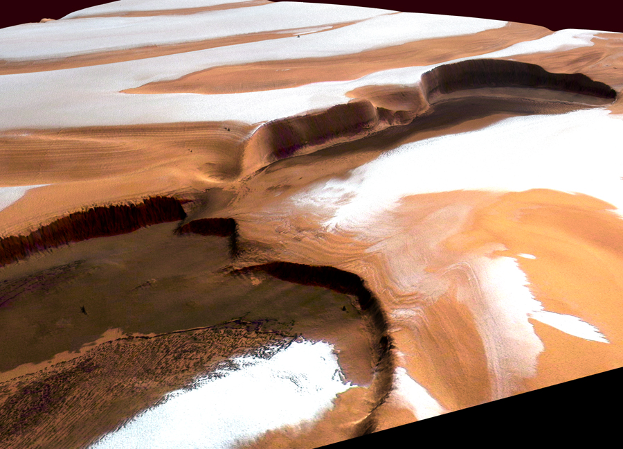 Steep Cliffs on Mars