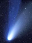 Пылевой и ионный хвосты кометы Хейла-Боппа