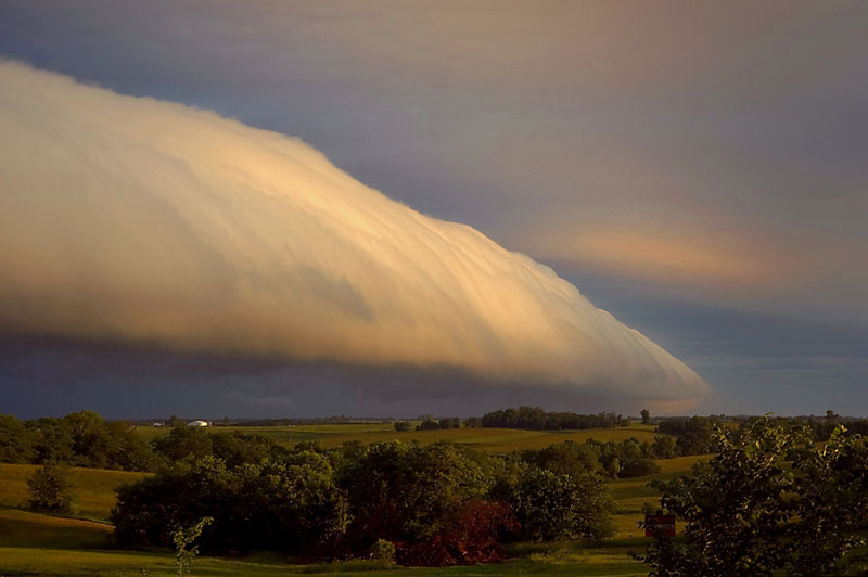 A Roll Cloud Over Missouri