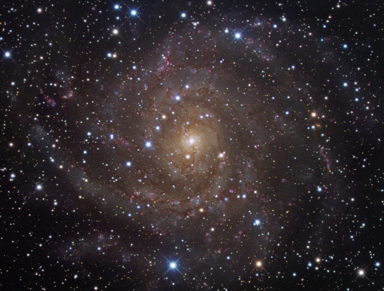 Skrytaya galaktika IC 342