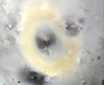 Vulkan na Io. Goryachaya lava Pele