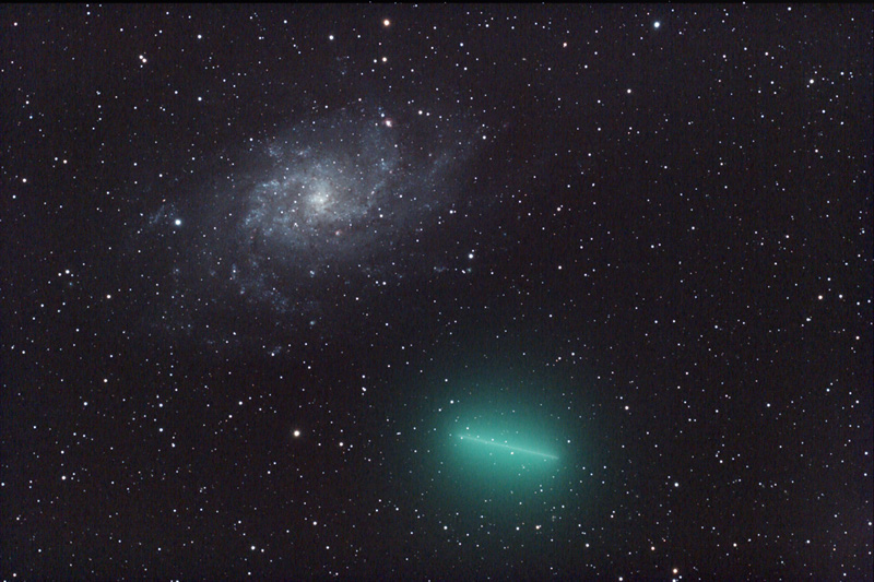 APOD: 2008 January 2- A Galaxy is not a Comet