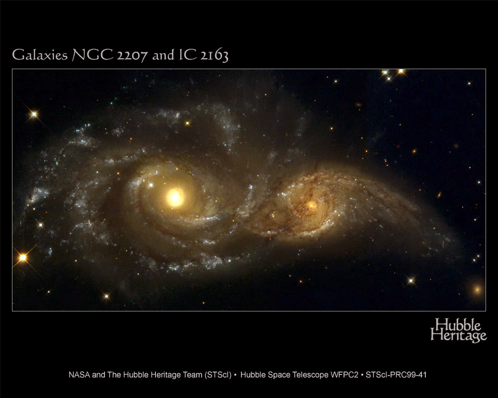 Spiral'nye galaktiki v processe stolknoveniya