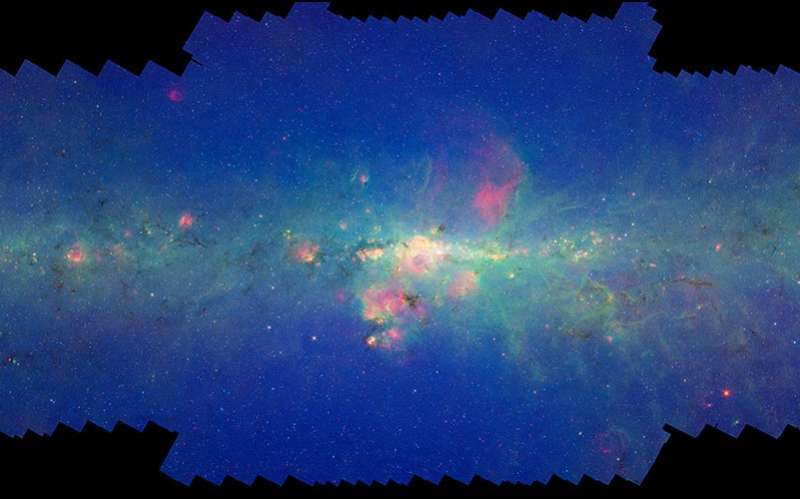 Млечный Путь от телескопа Спитцера