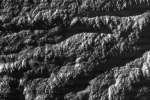 На высоте в тысячу семьсот километров над Энцеладом