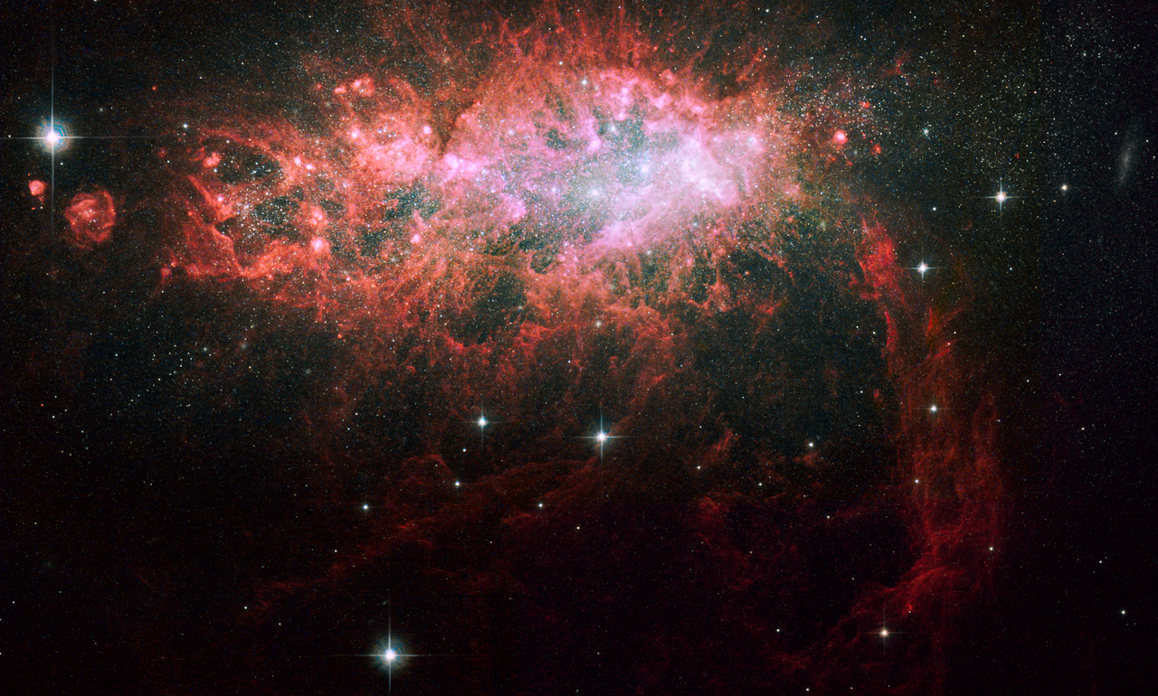 NGC 1569: vspyshka zvezdoobrazovaniya v karlikovoi nepravil'noi galaktike