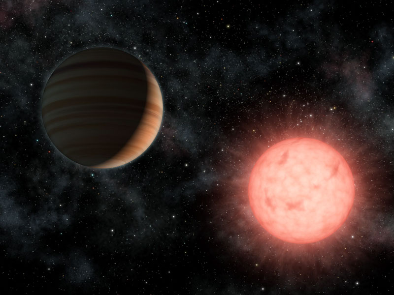 VB 10: bol'shaya planeta, obrashayushayasya vokrug malen'koi zvezdy