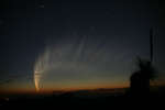 Великолепный хвост кометы МакНота