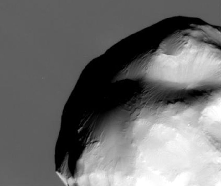 Saturns Moon Helene from Cassini