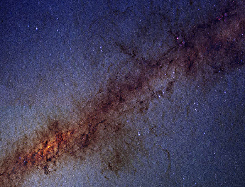 The Galactic Center in Infrared from 2MASS