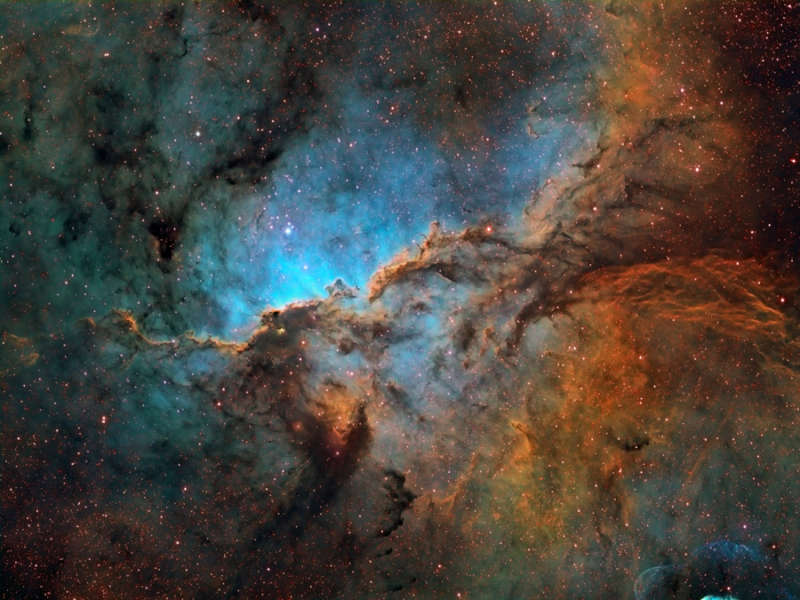 Формирующаяся туманность NGC 6188
