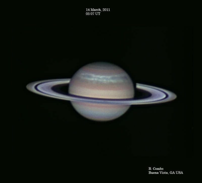 "Zmeinyi shtorm" na Saturne
