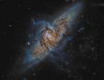 NGC 3314: наложение галактик