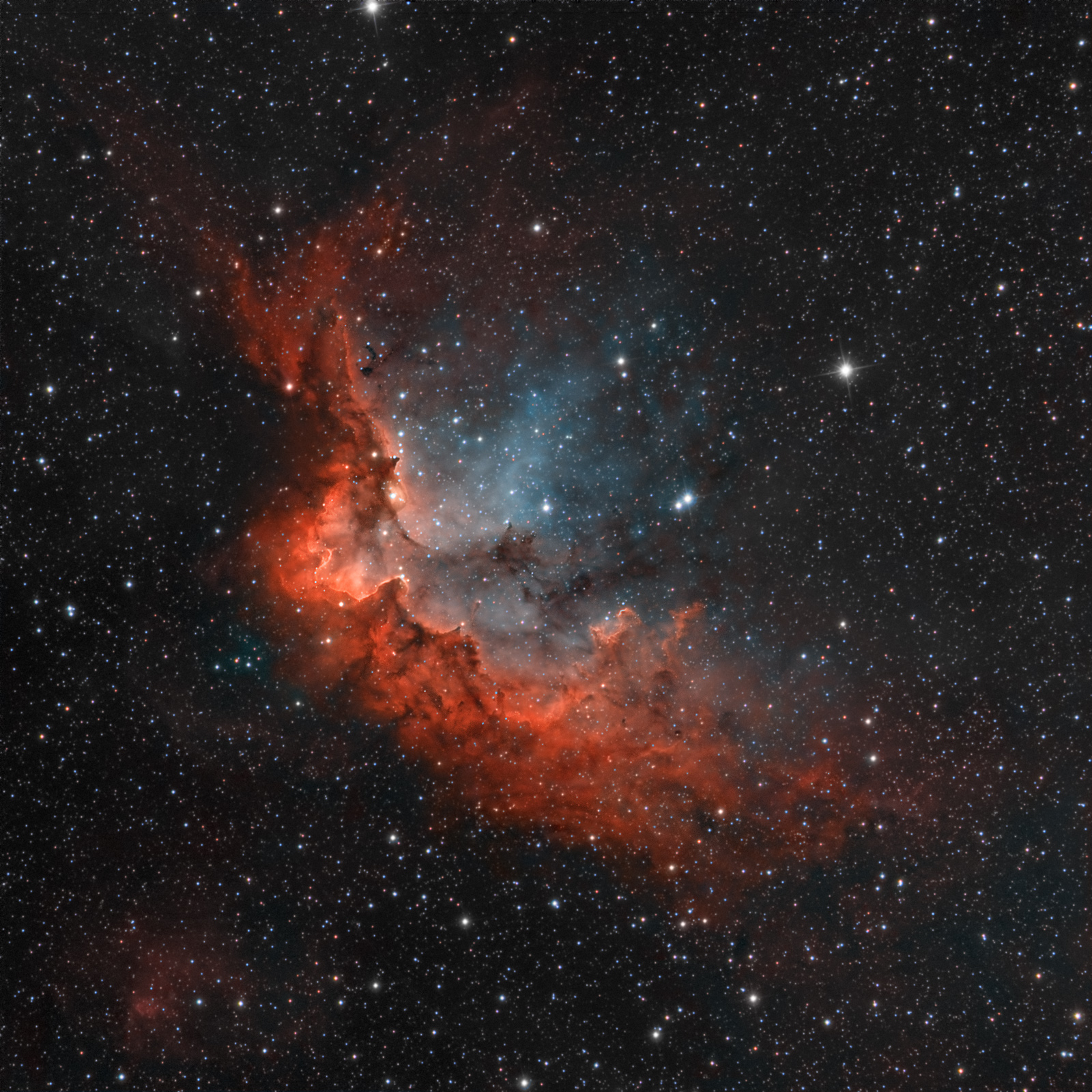 NGC 7380: туманность Колдун