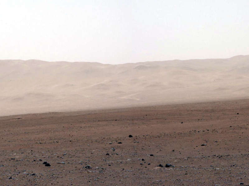 K'yurioziti na Marse: stena kratera Geil