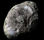 Гиперион: спутник Сатурна со странными кратерами