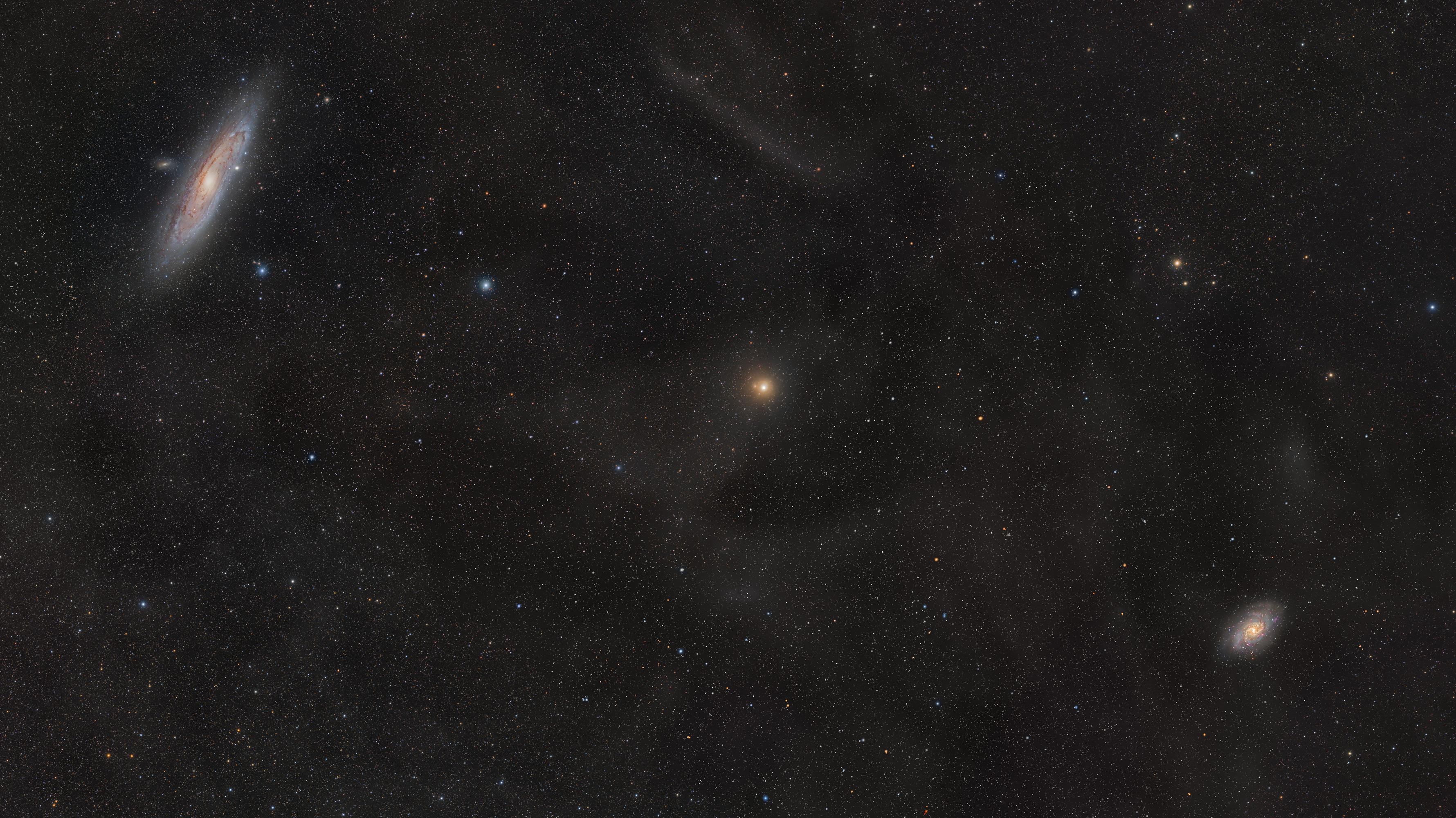 M31 protiv M33