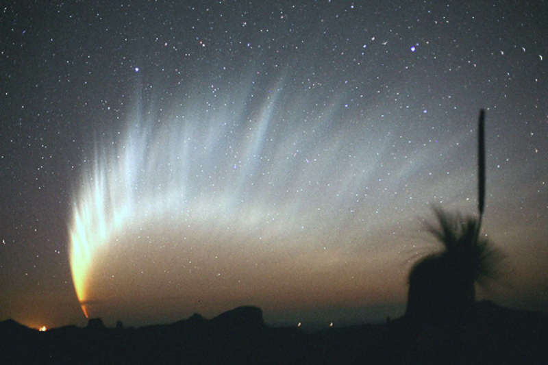 The Magnificent Tail of Comet McNaught