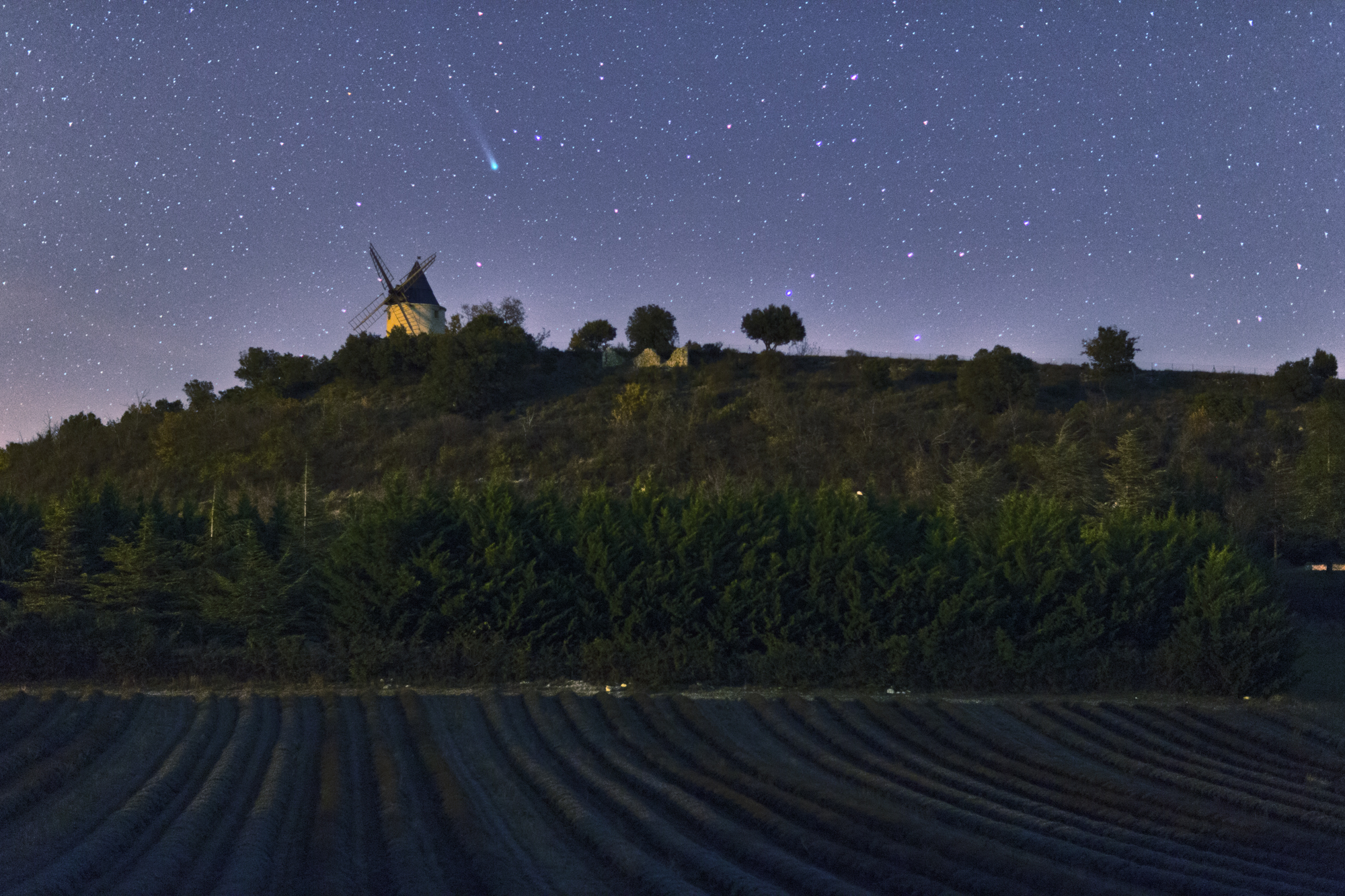 Comet Lovejoy over a Windmill