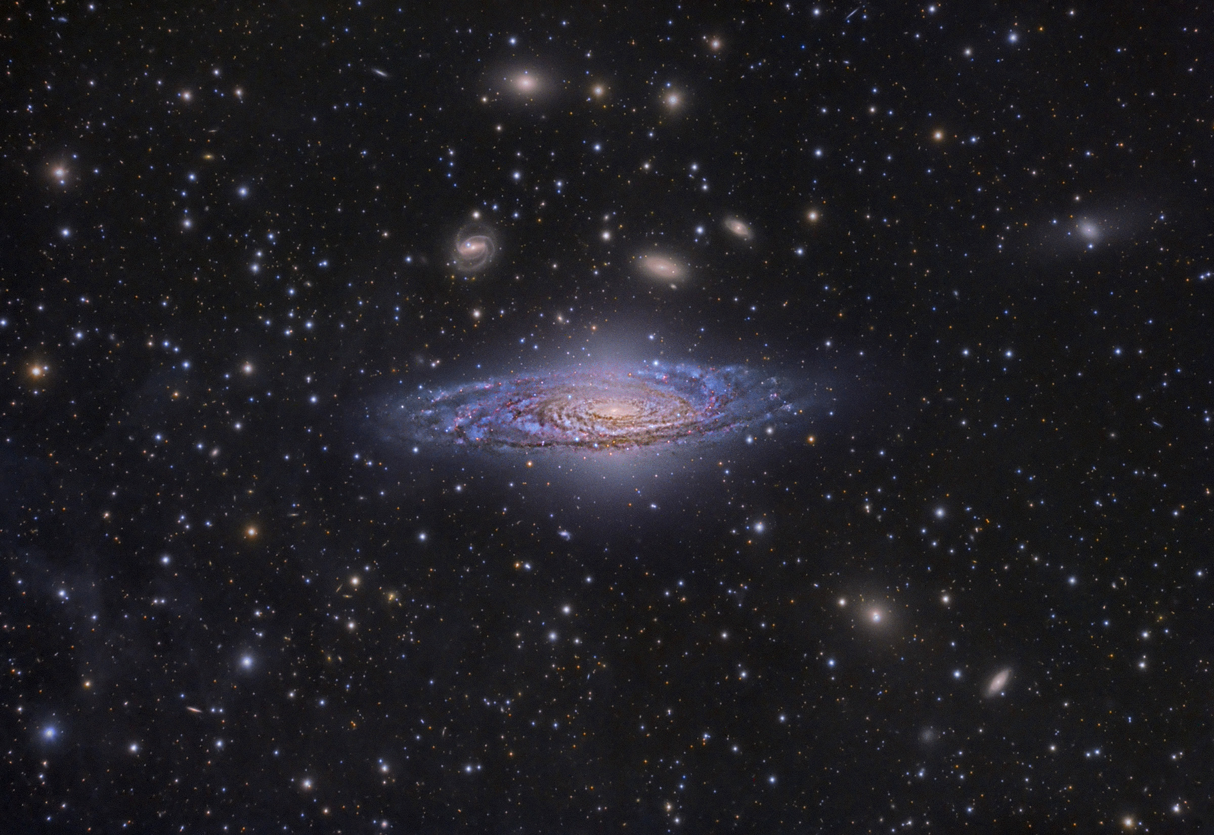  NGC 7331    