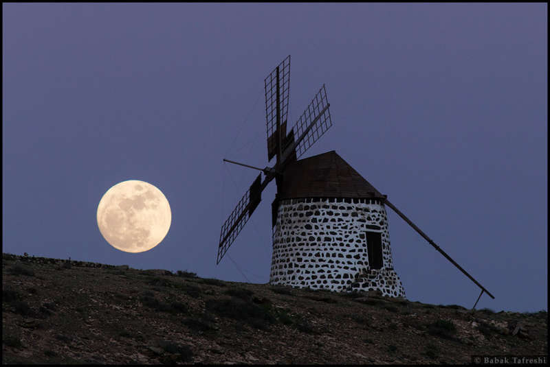 The Windmill s Moon